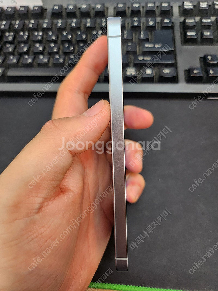 갤럭시S25 실버 512GB 무잔상 상태좋은 중고70만...--2
